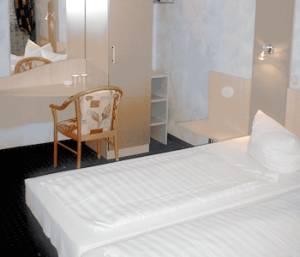 פרנקפורט Luxor Hotel מראה חיצוני תמונה